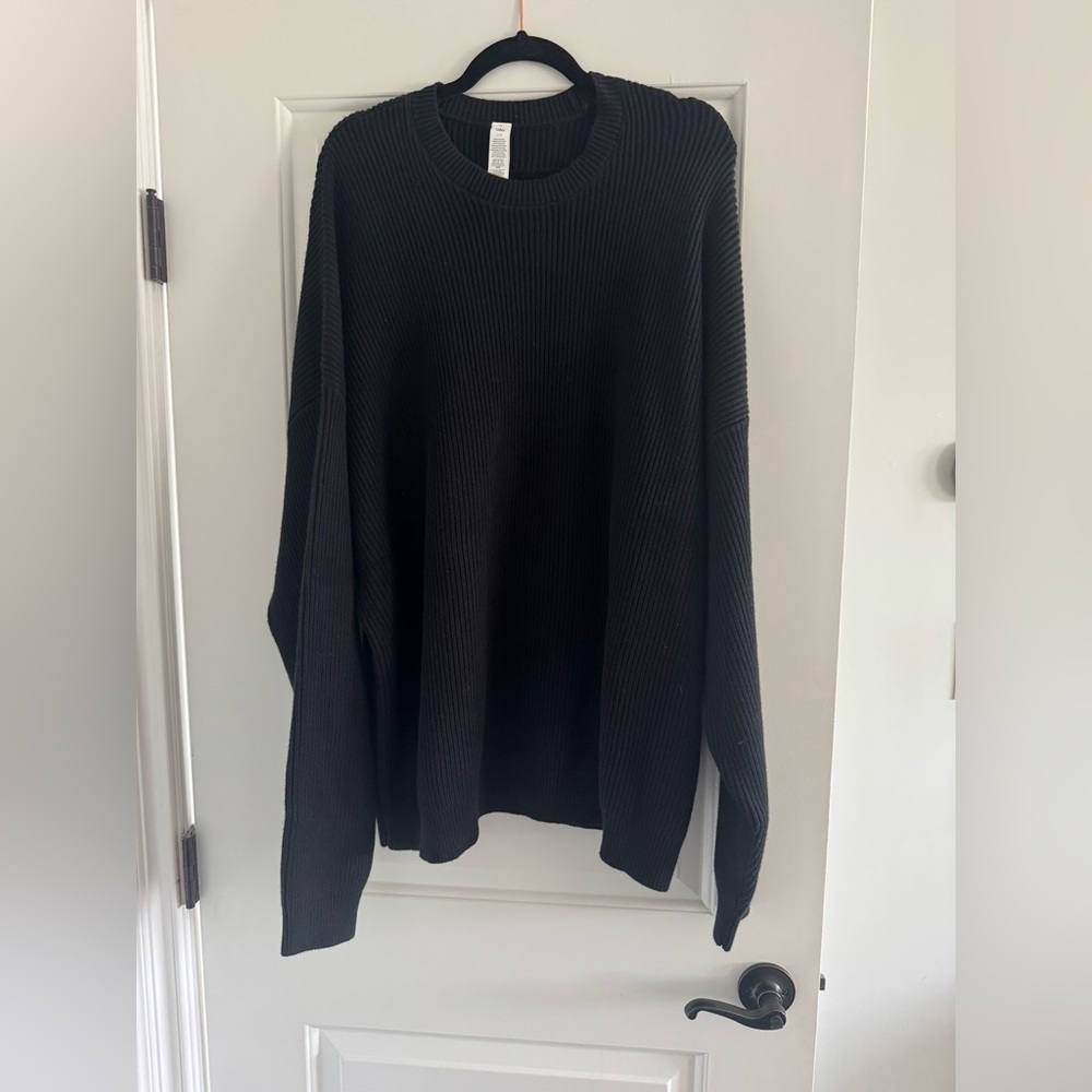 NWHT ALO Domain Rib Knit Crew Sweater IN BLACK SOLD OUT